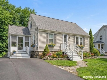 21 Park Street, Shrewsbury, Massachusetts, 3 Bedrooms Bedrooms, 7 Rooms Rooms,1.5 BathroomsBathrooms,Residential,For Sale,Park Street,73503058