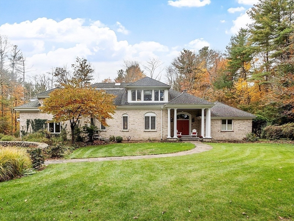 2 Duston Ln, Acton, Massachusetts, 5 Bedrooms Bedrooms, 10 Rooms Rooms,4.5 BathroomsBathrooms,Residential,For Sale,Duston Ln,73482523