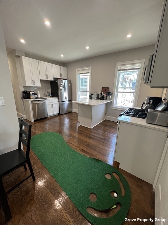 55 Mt Vernon St, Boston, Massachusetts, 4 Bedrooms Bedrooms, 5 Rooms Rooms,2 BathroomsBathrooms,Residential Lease,For Rent,Mt Vernon St,73495526