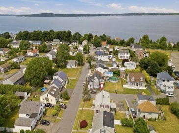 124 Woodman St, Fall River, Massachusetts, 4 Bedrooms Bedrooms, 7 Rooms Rooms,2 BathroomsBathrooms,Residential,For Sale,Woodman St,73539161 124 Woodman St, Fall River, Massachusetts, 4 Bedrooms Bedrooms, 7 Rooms Rooms,2 BathroomsBathrooms,Residential,For Sale,Woodman St,73539161
