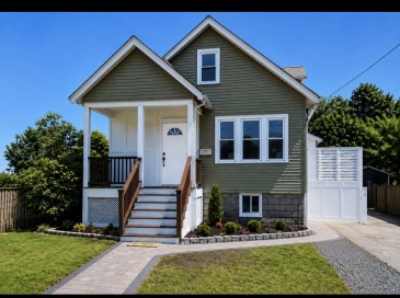 95 Lynnway, Revere, Massachusetts, 3 Bedrooms Bedrooms, 6 Rooms Rooms,2 BathroomsBathrooms,Residential,For Sale,Lynnway,73529737