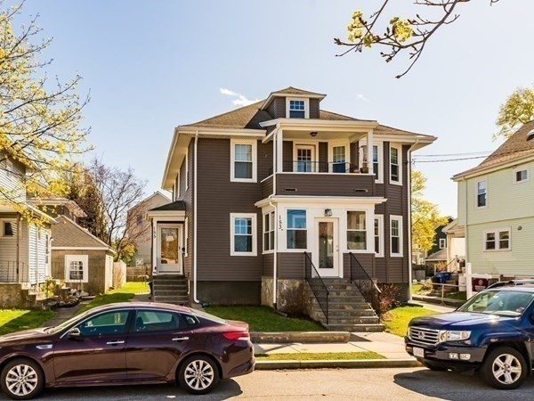 153 Alder Street, Waltham, Massachusetts, 3 Bedrooms Bedrooms, 6 Rooms Rooms,1 BathroomBathrooms,Residential Lease,For Rent,Alder Street,73552779