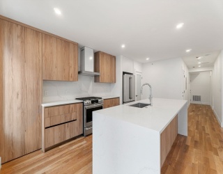 6 Gen Devine Way, Boston, Massachusetts, 2 Bedrooms Bedrooms, 4 Rooms Rooms,2 BathroomsBathrooms,Residential Lease,For Rent,Gen Devine Way,73552787