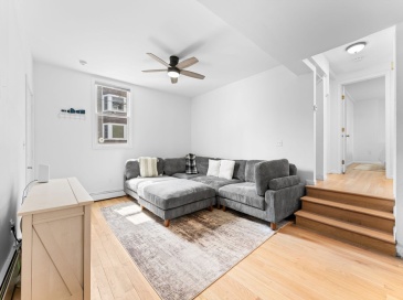 224 W 6th, Boston, Massachusetts, 2 Bedrooms Bedrooms, 4 Rooms Rooms,1 BathroomBathrooms,Residential Lease,For Rent,W 6th,73552761 224 W 6th, Boston, Massachusetts, 2 Bedrooms Bedrooms, 4 Rooms Rooms,1 BathroomBathrooms,Residential Lease,For Rent,W 6th,73552761