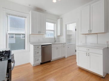 10-12 Castlerock, Boston, Massachusetts, 4 Bedrooms Bedrooms, 7 Rooms Rooms,1.5 BathroomsBathrooms,Residential Lease,For Rent,Castlerock,73552801 10-12 Castlerock, Boston, Massachusetts, 4 Bedrooms Bedrooms, 7 Rooms Rooms,1.5 BathroomsBathrooms,Residential Lease,For Rent,Castlerock,73552801