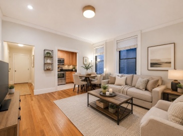 362 Commonwealth Ave, Boston, Massachusetts, 1 Bedroom Bedrooms, 3 Rooms Rooms,1 BathroomBathrooms,Residential Lease,For Rent,Commonwealth Ave,73552759
