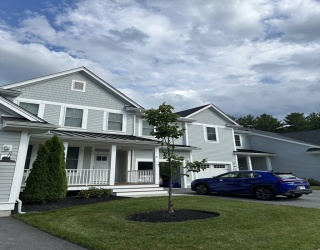 6 Lily Pond Ln, Lexington, Massachusetts, 3 Bedrooms Bedrooms, 8 Rooms Rooms,2.5 BathroomsBathrooms,Residential Lease,For Rent,Lily Pond Ln,73553028