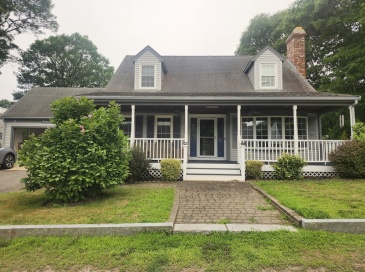 15 Cleveland Ave, Wareham, Massachusetts, 3 Bedrooms Bedrooms, 5 Rooms Rooms,2.5 BathroomsBathrooms,Residential Lease,For Rent,Cleveland Ave,73553030