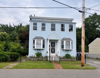 30 California Ave, Bellingham, Massachusetts, 7 Bedrooms Bedrooms, 12 Rooms Rooms,3 BathroomsBathrooms,Residential Income,For Sale,California Ave,73553035
