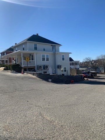 19 Sagamore Ter, Hull, Massachusetts, 1 Bedroom Bedrooms, 3 Rooms Rooms,1 BathroomBathrooms,Residential Lease,For Rent,Sagamore Ter,73552823