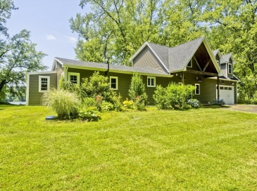 30 Cove Island Rd, South Hadley, Massachusetts, 4 Bedrooms Bedrooms, 9 Rooms Rooms,2 BathroomsBathrooms,Residential,For Sale,Cove Island Rd,73553031 30 Cove Island Rd, South Hadley, Massachusetts, 4 Bedrooms Bedrooms, 9 Rooms Rooms,2 BathroomsBathrooms,Residential,For Sale,Cove Island Rd,73553031