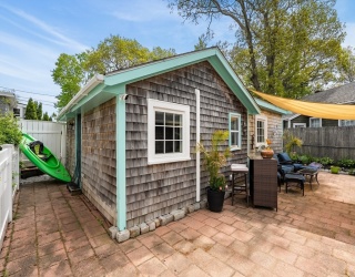 13 Woodland Cir, Wareham, Massachusetts, 2 Bedrooms Bedrooms, 3 Rooms Rooms,1 BathroomBathrooms,Residential Lease,For Rent,Woodland Cir,73552821