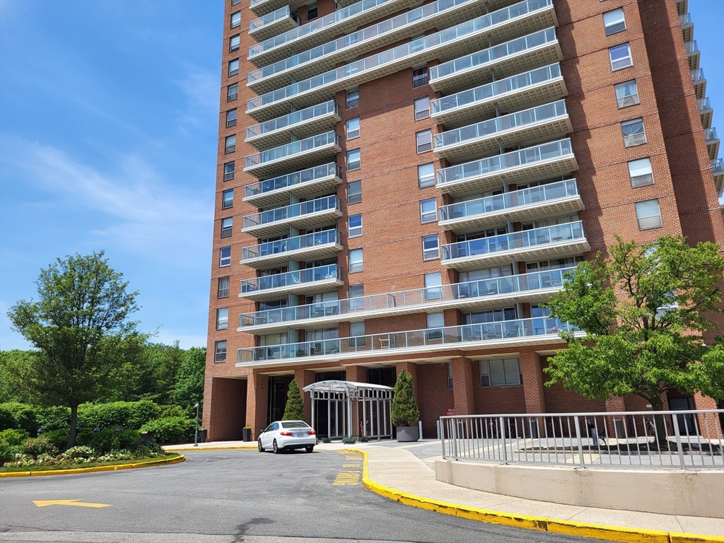 111 Perkins St., Boston, Massachusetts, 1 Bedroom Bedrooms, 3 Rooms Rooms,1 BathroomBathrooms,Residential Lease,For Rent,Perkins St.,73539122