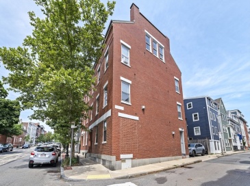 249 Bunker Hill Street, Boston, Massachusetts, 1 Bedroom Bedrooms, 4 Rooms Rooms,1 BathroomBathrooms,Residential Lease,For Rent,Bunker Hill Street,73547270