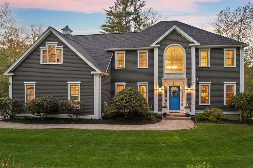 4 Fieldstone Ct, Grafton, Massachusetts, 4 Bedrooms Bedrooms, 13 Rooms Rooms,3 BathroomsBathrooms,Residential,For Sale,Fieldstone Ct,73517247