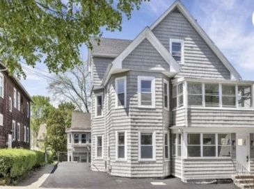 19-21 Mount Vernon St, Arlington, Massachusetts, 1 Bedroom Bedrooms, 2 Rooms Rooms,1 BathroomBathrooms,Residential Lease,For Rent,Mount Vernon St,73552849