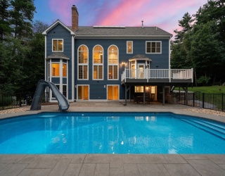 220 Newtown Road, Acton, Massachusetts, 4 Bedrooms Bedrooms, 10 Rooms Rooms,5.5 BathroomsBathrooms,Residential,For Sale,Newtown Road,73552916