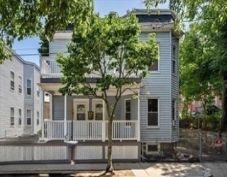 40-42 Coleman St, Boston, Massachusetts, 10 Bedrooms Bedrooms, 18 Rooms Rooms,3 BathroomsBathrooms,Residential Income,For Sale,Coleman St,73552881