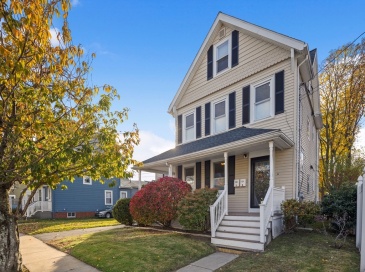 14 Everett, Medford, Massachusetts, 1 Bedroom Bedrooms, 4 Rooms Rooms,1 BathroomBathrooms,Residential Lease,For Rent,Everett,73552973 14 Everett, Medford, Massachusetts, 1 Bedroom Bedrooms, 4 Rooms Rooms,1 BathroomBathrooms,Residential Lease,For Rent,Everett,73552973