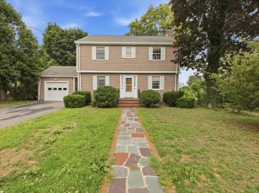 106 Edge Hill Rd, Milton, Massachusetts, 4 Bedrooms Bedrooms, 7 Rooms Rooms,1.5 BathroomsBathrooms,Residential,For Sale,Edge Hill Rd,73552983