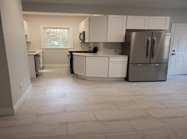 7 Cliff St, Attleboro, Massachusetts, 3 Bedrooms Bedrooms, 6 Rooms Rooms,1 BathroomBathrooms,Residential Lease,For Rent,Cliff St,73552982 7 Cliff St, Attleboro, Massachusetts, 3 Bedrooms Bedrooms, 6 Rooms Rooms,1 BathroomBathrooms,Residential Lease,For Rent,Cliff St,73552982