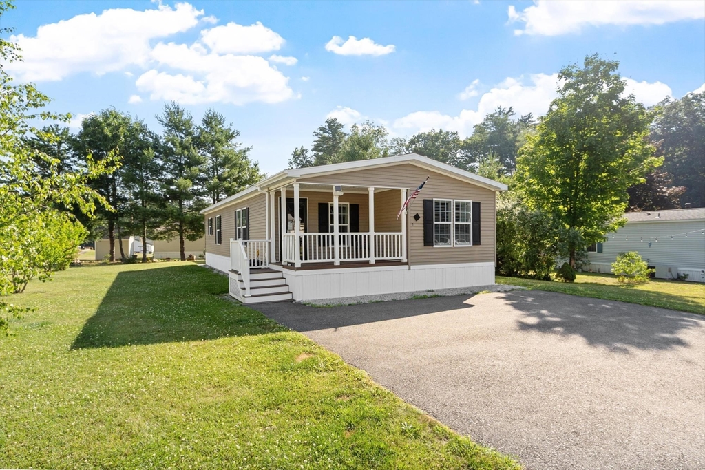 1 Asher Lane, Pepperell, Massachusetts, 2 Bedrooms Bedrooms, 5 Rooms Rooms,2 BathroomsBathrooms,Residential,For Sale,Asher Lane,73552992