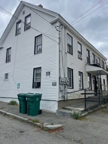 77 Agawam Street, Lowell, Massachusetts, 2 Bedrooms Bedrooms, 4 Rooms Rooms,1 BathroomBathrooms,Residential Lease,For Rent,Agawam Street,73553008