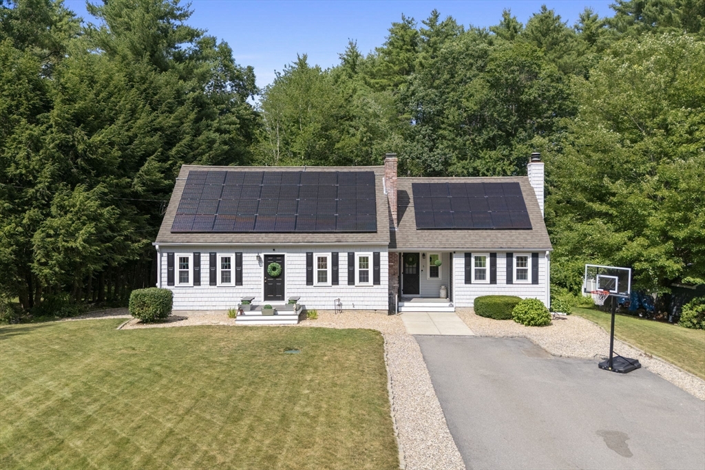 5 Redwood St, Townsend, Massachusetts, 3 Bedrooms Bedrooms, 10 Rooms Rooms,3 BathroomsBathrooms,Residential,For Sale,Redwood St,73553338
