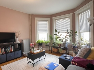 1330 Commonwealth Avenue, Boston, Massachusetts, 1 Bedroom Bedrooms, 3 Rooms Rooms,1 BathroomBathrooms,Residential Lease,For Rent,Commonwealth Avenue,73553359
