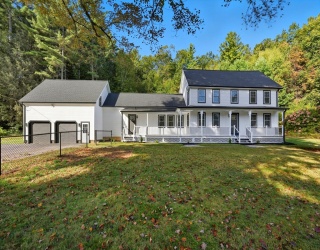 75 Lead Mine Rd, Southampton, Massachusetts, 4 Bedrooms Bedrooms, 10 Rooms Rooms,3 BathroomsBathrooms,Residential,For Sale,Lead Mine Rd,73553383