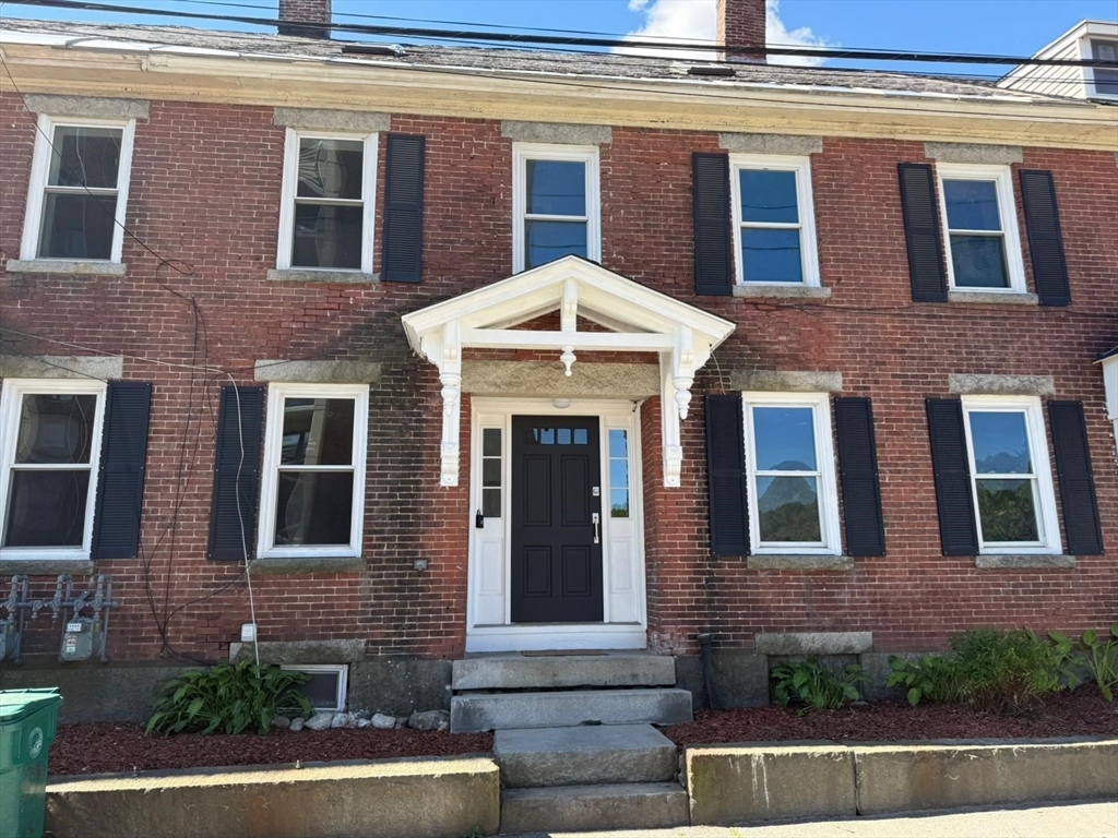 62-A/D Grove St, Fitchburg, Massachusetts, 9 Bedrooms Bedrooms, 14 Rooms Rooms,4 BathroomsBathrooms,Residential Income,For Sale,Grove St,73553411