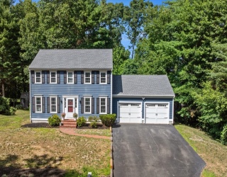 22 Morningside Dr, Rockland, Massachusetts, 3 Bedrooms Bedrooms, 6 Rooms Rooms,1.5 BathroomsBathrooms,Residential,For Sale,Morningside Dr,73553193