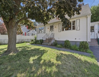 85 Bunker Hill Ave, Lowell, Massachusetts, 3 Bedrooms Bedrooms, 6 Rooms Rooms,1 BathroomBathrooms,Residential,For Sale,Bunker Hill Ave,73553172
