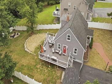 1582 Varnum Ave, Lowell, Massachusetts, 3 Bedrooms Bedrooms, 5 Rooms Rooms,2 BathroomsBathrooms,Residential,For Sale,Varnum Ave,73550802