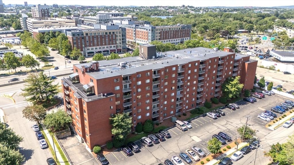 30 Revere Beach Pkwy, Medford, Massachusetts, 2 Bedrooms Bedrooms, 5 Rooms Rooms,2 BathroomsBathrooms,Residential,For Sale,Revere Beach Pkwy,73553235