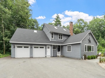 241 Reservoir Rd, Lunenburg, Massachusetts, 4 Bedrooms Bedrooms, 9 Rooms Rooms,3.5 BathroomsBathrooms,Residential,For Sale,Reservoir Rd,73551593 241 Reservoir Rd, Lunenburg, Massachusetts, 4 Bedrooms Bedrooms, 9 Rooms Rooms,3.5 BathroomsBathrooms,Residential,For Sale,Reservoir Rd,73551593