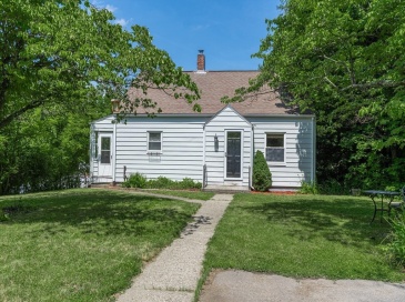 152 Southbridge Rd, Dudley, Massachusetts, 3 Bedrooms Bedrooms, 6 Rooms Rooms,1 BathroomBathrooms,Residential,For Sale,Southbridge Rd,73552931