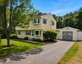 19 Cypress St, Oxford, Massachusetts, 4 Bedrooms Bedrooms, 9 Rooms Rooms,2 BathroomsBathrooms,Residential,For Sale,Cypress St,73553285