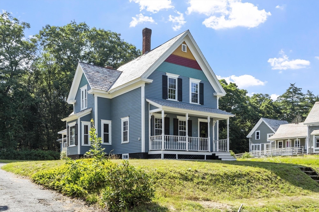 29 Terrace St, Orange, Massachusetts, 4 Bedrooms Bedrooms, 7 Rooms Rooms,2.5 BathroomsBathrooms,Residential,For Sale,Terrace St,73553308