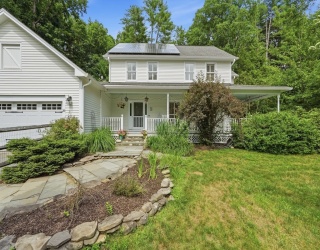 36 Woodlot Rd, Amherst, Massachusetts, 5 Bedrooms Bedrooms, 9 Rooms Rooms,3.5 BathroomsBathrooms,Residential,For Sale,Woodlot Rd,73553313