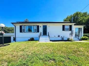8 Francella Rd, Methuen, Massachusetts, 2 Bedrooms Bedrooms, 4 Rooms Rooms,1.5 BathroomsBathrooms,Residential,For Sale,Francella Rd,73552974 8 Francella Rd, Methuen, Massachusetts, 2 Bedrooms Bedrooms, 4 Rooms Rooms,1.5 BathroomsBathrooms,Residential,For Sale,Francella Rd,73552974