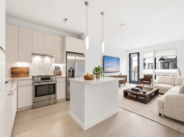 45 W 3rd St, Boston, Massachusetts, 1 Bedroom Bedrooms, 4 Rooms Rooms,1 BathroomBathrooms,Residential,For Sale,W 3rd St,73553154