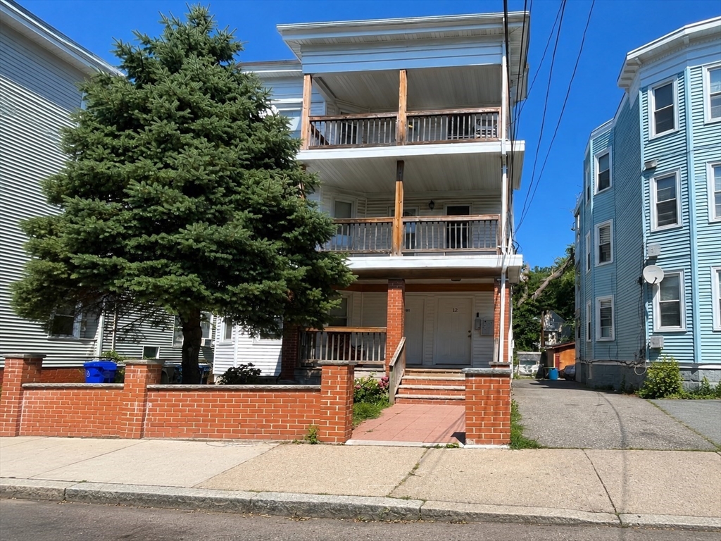12 Crowell St, Boston, Massachusetts, 3 Bedrooms Bedrooms, 5 Rooms Rooms,1 BathroomBathrooms,Residential Lease,For Rent,Crowell St,73552977