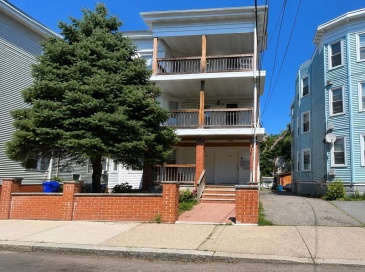 12 Crowell St, Boston, Massachusetts, 3 Bedrooms Bedrooms, 5 Rooms Rooms,1 BathroomBathrooms,Residential Lease,For Rent,Crowell St,73552977 12 Crowell St, Boston, Massachusetts, 3 Bedrooms Bedrooms, 5 Rooms Rooms,1 BathroomBathrooms,Residential Lease,For Rent,Crowell St,73552977