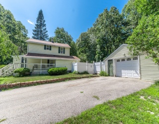 30 Second St, Leicester, Massachusetts, 3 Bedrooms Bedrooms, 7 Rooms Rooms,1 BathroomBathrooms,Residential,For Sale,Second St,73552990