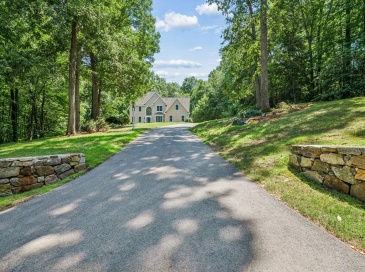 10 Burnett Road, Southborough, Massachusetts, 4 Bedrooms Bedrooms, 9 Rooms Rooms,3.5 BathroomsBathrooms,Residential,For Sale,Burnett Road,73553335 10 Burnett Road, Southborough, Massachusetts, 4 Bedrooms Bedrooms, 9 Rooms Rooms,3.5 BathroomsBathrooms,Residential,For Sale,Burnett Road,73553335