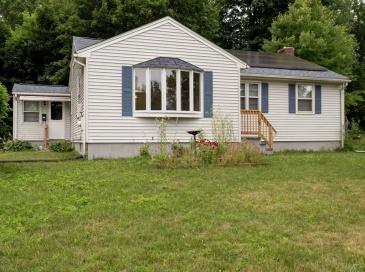 159 Roy, Springfield, Massachusetts, 3 Bedrooms Bedrooms, 5 Rooms Rooms,1 BathroomBathrooms,Residential,For Sale,Roy,73552707 159 Roy, Springfield, Massachusetts, 3 Bedrooms Bedrooms, 5 Rooms Rooms,1 BathroomBathrooms,Residential,For Sale,Roy,73552707
