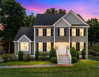69 Middlesex Ave, Wilmington, Massachusetts, 4 Bedrooms Bedrooms, 8 Rooms Rooms,2.5 BathroomsBathrooms,Residential,For Sale,Middlesex Ave,73533149