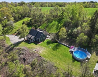 96 Town Farm Road, Sutton, Massachusetts, 4 Bedrooms Bedrooms, 9 Rooms Rooms,2 BathroomsBathrooms,Residential,For Sale,Town Farm Road,73518684