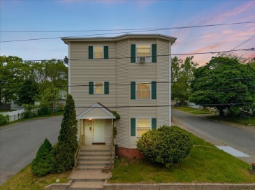 35 Hazel St, Attleboro, Massachusetts, 3 Bedrooms Bedrooms, 5 Rooms Rooms,1 BathroomBathrooms,Residential,For Sale,Hazel St,73526009